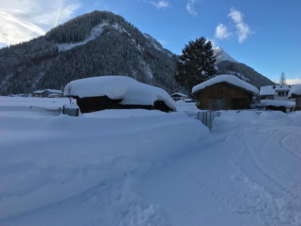 Pony-Ziegen-Hasen-Ranch Bichlbach Apartman Kültér fotó